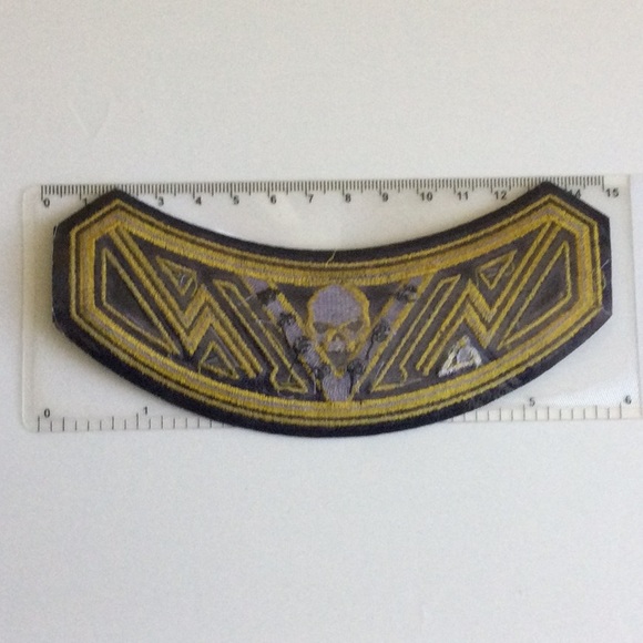 Men’s 2012 “HOG” Pin & Rocker Patch with Skeleton - Picture 3 of 3